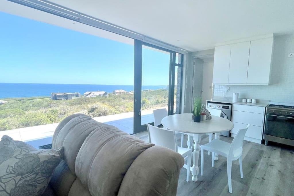 Exclusive Luxury & Lifestyle Suite Mossel Bay Exterior foto